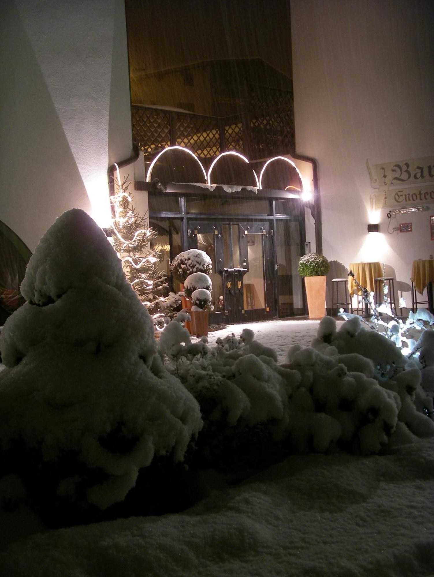 Hotel Castel Pietra Fiera Di Primiero Bagian luar foto